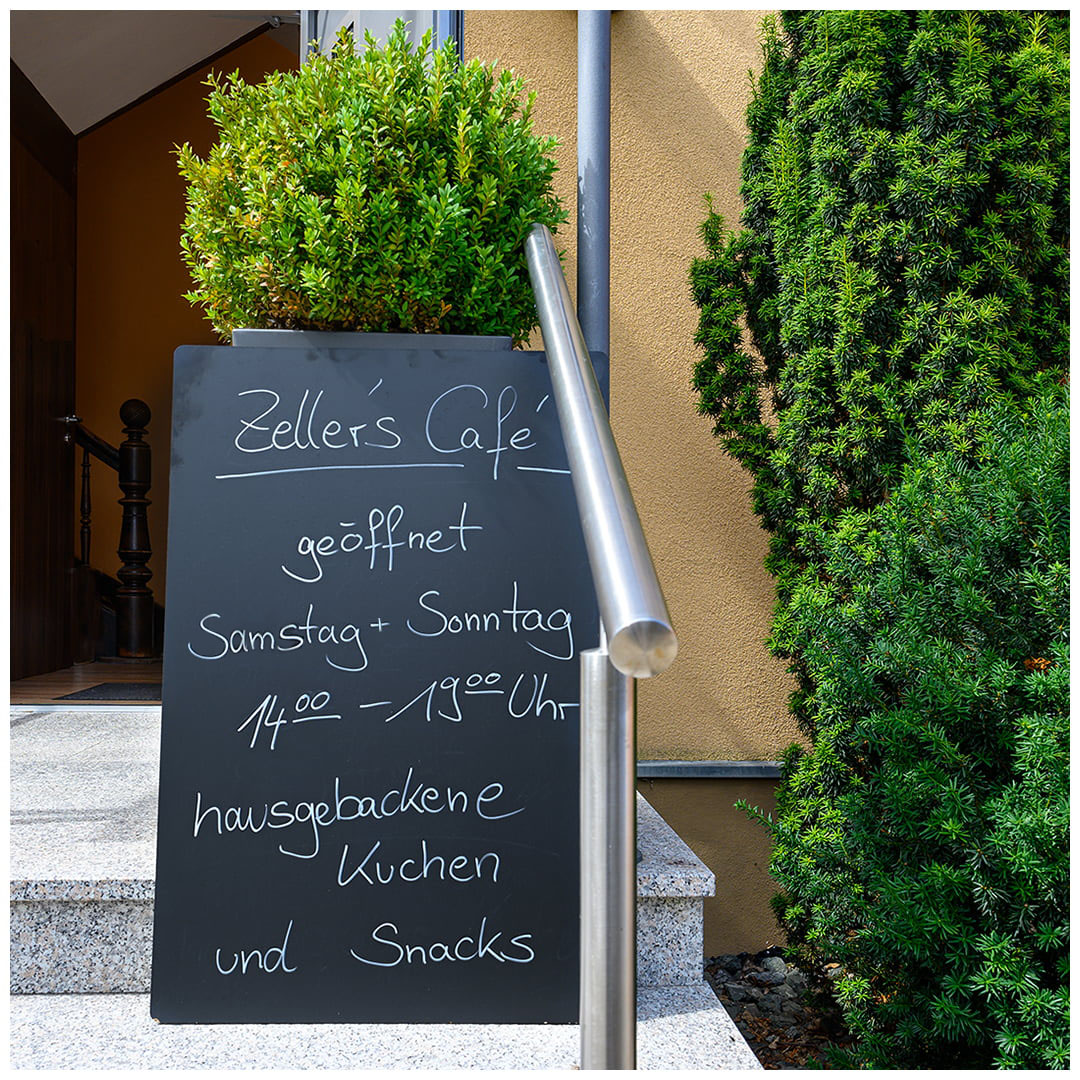 Zellers Cafe Markt Erlbach